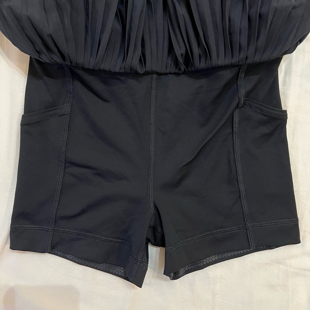 lululemon athletica Varsity High-Rise Pleated Tennis Skirt - Picture 6 of 9